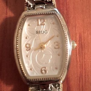 Relic Silver-tone wrist watch.